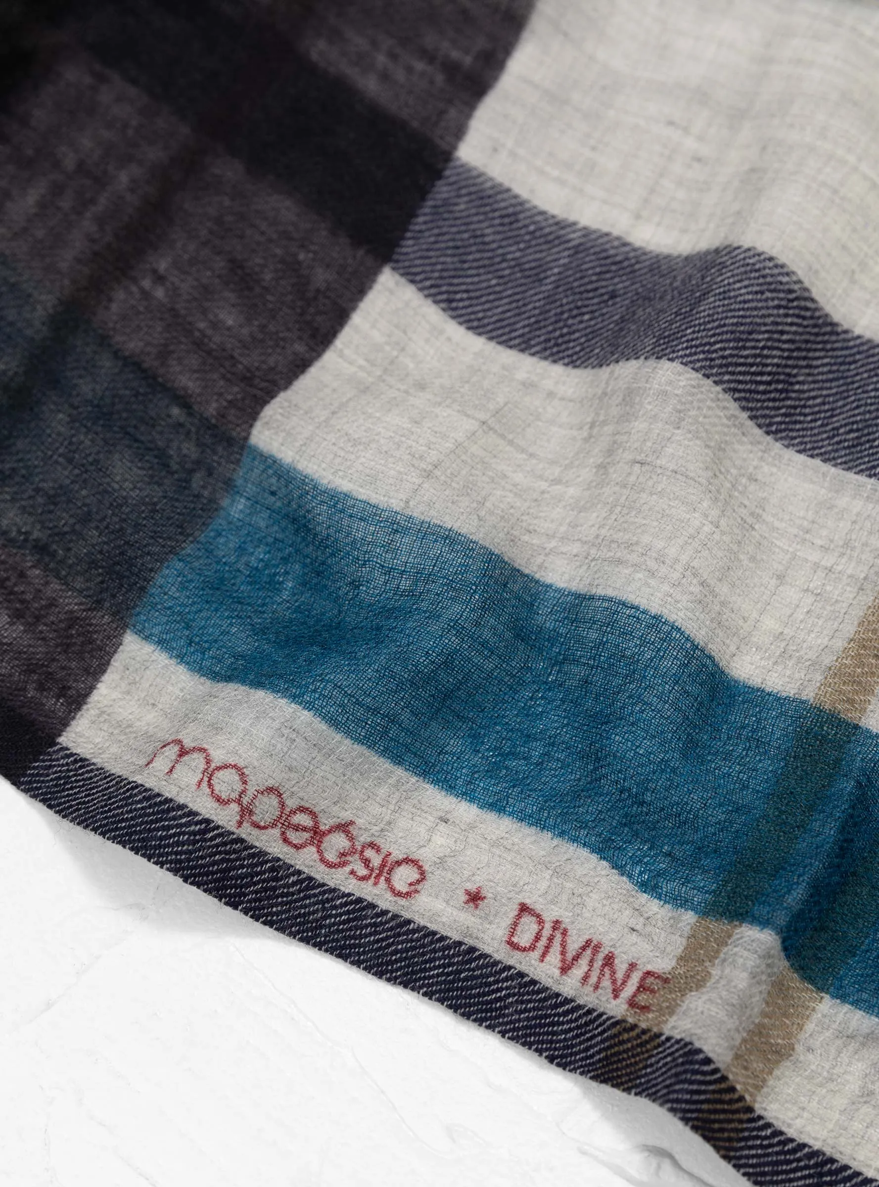 Divine Scarf Blue Grey